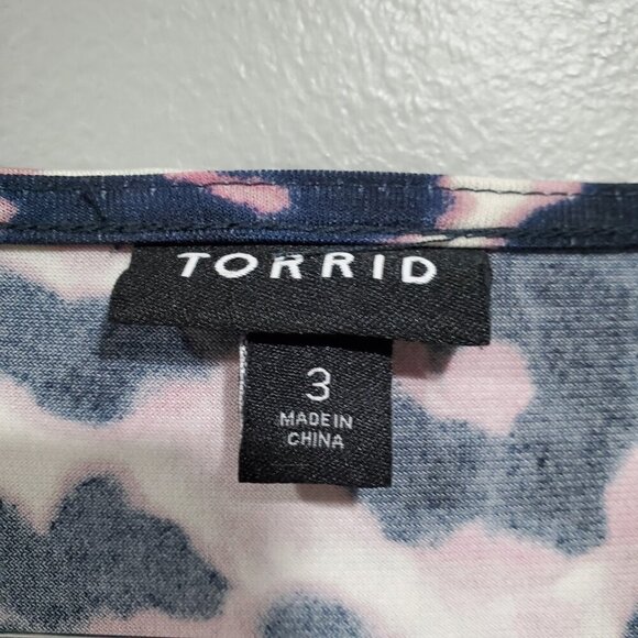 Torrid Tie-Dye Animal Print Surplice Faux Wrap Dress Short Sleeve Tie Pink 3X - Picture 8 of 14